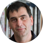 Raumausstattermeister Richard Nefzger